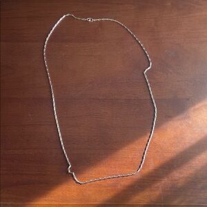Elegant Silver Chain Necklace